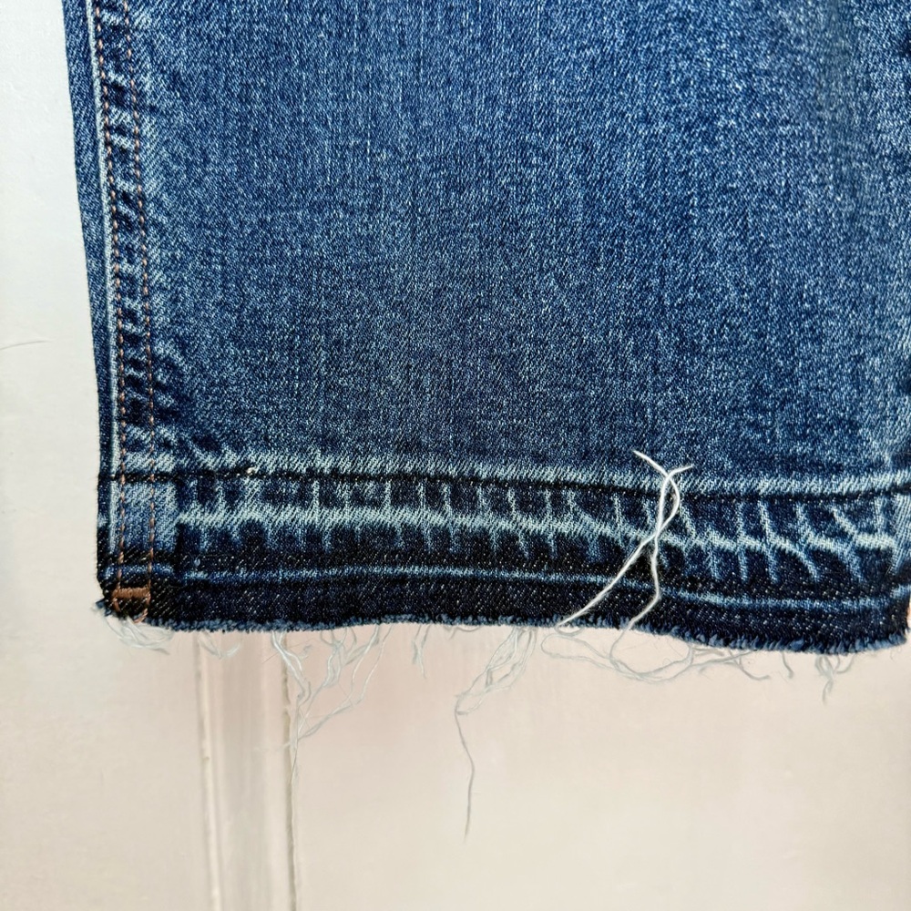 Old Navy NWT Mid-Rise Boyfriend Straight Jeans - 16 - Picture 5 of 6